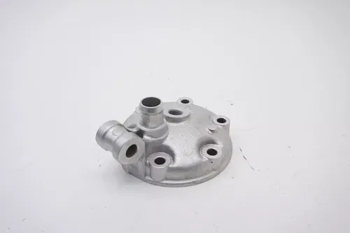 1999 CR250 Cylinder Head OEM Engine Top End Dome Cap 12201-KZ3-J10 Honda 99-01