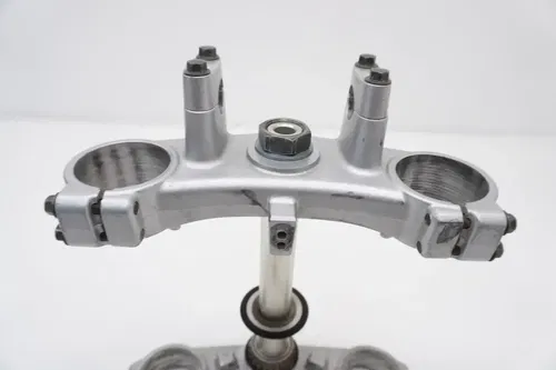 1998 YZ125 Triple Clamps OEM Triple Tree Clamp Bar Mounts Yamaha YZ 125 98-00