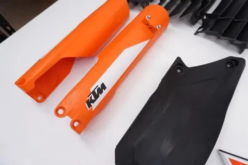 KTM 125-450 Plastic Kit OEM Plastics Fenders Side Panels Shrouds 23-24 #1
