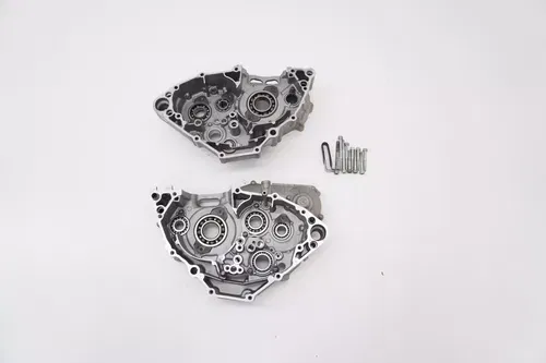2007 YZ250F Crankcase Set OEM Left Right Crank Case Engine Bottom End Yamaha