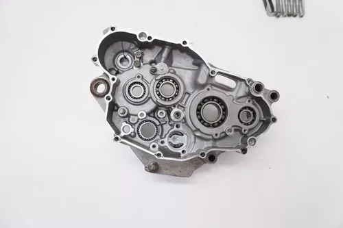 2007 YZ250F Crankcase Set OEM Left Right Crank Case Engine Bottom End Yamaha