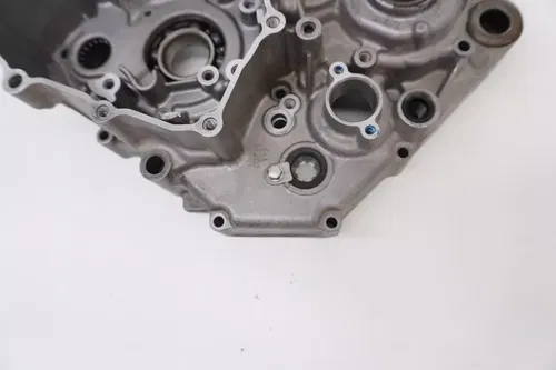 2007 YZ250F Crankcase Set OEM Left Right Crank Case Engine Bottom End Yamaha