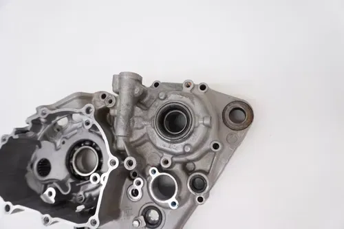 2007 YZ250F Crankcase Set OEM Left Right Crank Case Engine Bottom End Yamaha