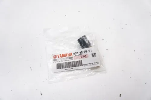 YZF-R6 Water Temp Sensor OEM Thermosensor 8CC-85790-01-00 Yamaha 08-16 M17