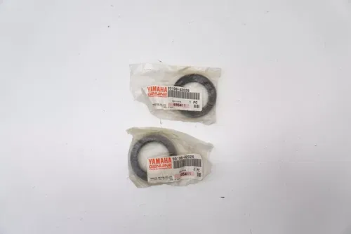 Banshee Blasster Rear Hub Oil Seals OEM 2 Pack 93106-42026-00 Yamaha H2