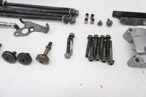 2001 DRZ400 Cylinder Head OEM Engine Top End Camshafts Cover Suzuki DRZ 400
