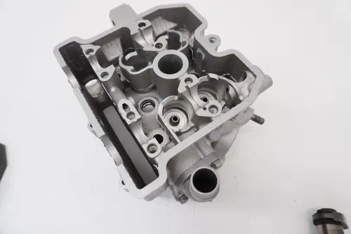 2001 DRZ400 Cylinder Head OEM Engine Top End Camshafts Cover Suzuki DRZ 400