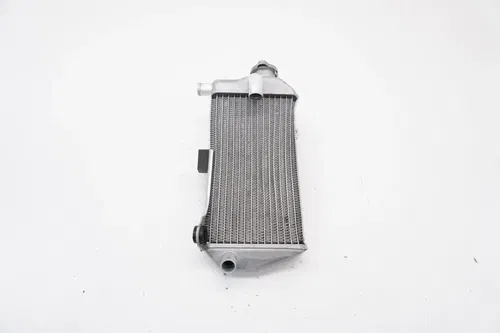 2022 CRF450R Right Side Radiator OEM Cooling System 19100-MKE-AF0 Honda 21-25