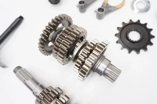 2025 KTM 250 SX-F Transmission OEM Tranny Gears Shafts Shift Drum Fork 23-25 #7
