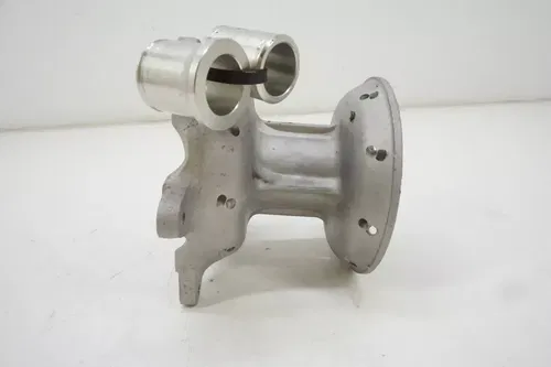 2001 YZ125 Front Wheel Hub OEM 4SS-25111-01-00 Spaces Yamaha 1996-2001 #2