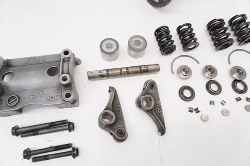 2009 CRF450R Cylinder Head OEM Engine Top End Camshafts CoverHonda CRF 450R #2