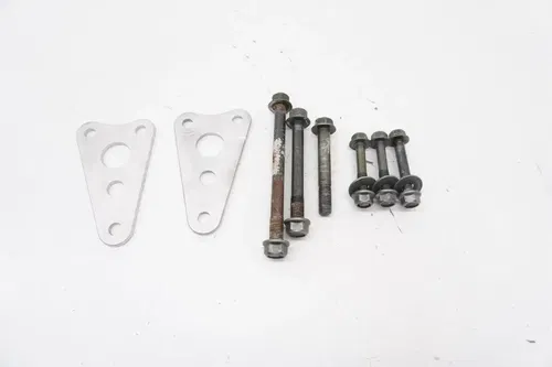 1998 YZ125 Engine Mounts OEM Head Hanger Brackets Bolts Yamaha YZ 125 1996-2001