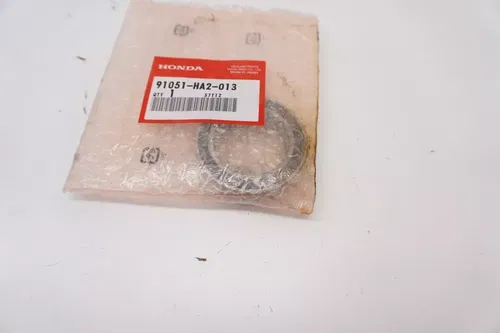 ATC250R TRX250R Rear Swingarm Bearing OEM 40X62X12 91051-HA2-013 Honda H1