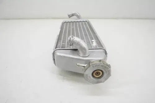 2004 KTM 125 SX Left Side Radiator OEM Cap 50335007100 MXC EXC 250 300 380 98-06
