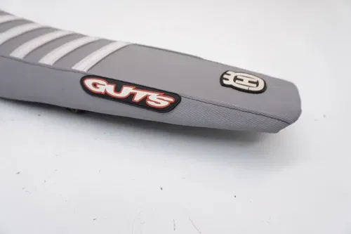 Husqvarna 125-450 Complete Seat Assembly Guts Gripper Cover FC TC 2019-2022