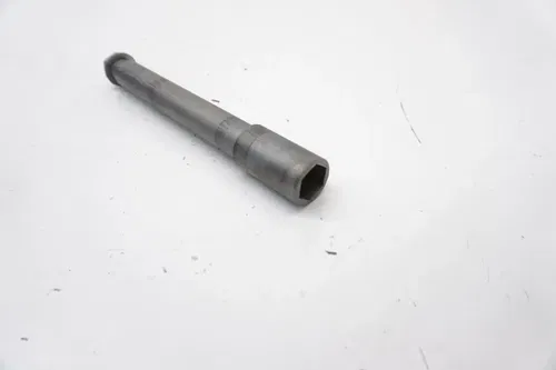 2019 YZ250F Front Wheel Axle OEM Shaft Bolt Nut Yamaha YZ450F YZ450 YZ 250F #2