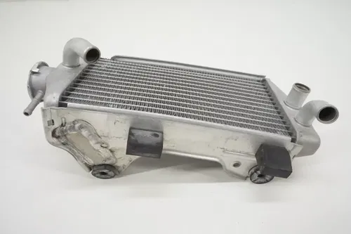 Honda CRF250R Radiator OEM Right Side Braced 19100-KRN-315 CRF250 14-17 CRF GH 7