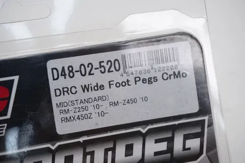 RMZ250 RMZ450 DRC Wide Footpegs Foot Pegs Peg Set D48-02-520 2010-2025 A2