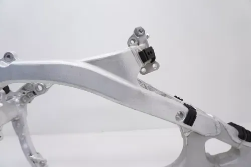 2009 YZ450F Frame OEM Main Frame Chassis 34P-21101-01-00 Yamaha YZ450 YZ 450F