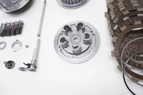 2007 YZ250F Clutch OEM Basket Inner Hub Pressure Plate Plates Yamaha YZ 01-07 #2