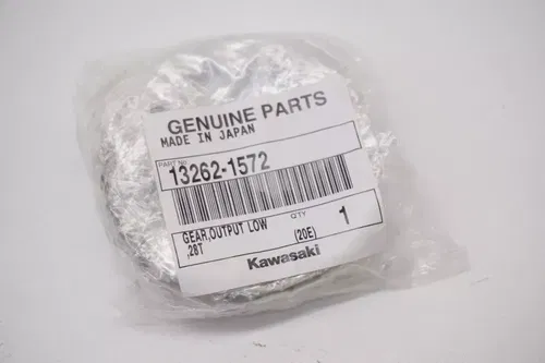 KX450 Transmission Gear, Output Low, 28T OEM 13262-1572 Kawasaki KX 21-25 M34