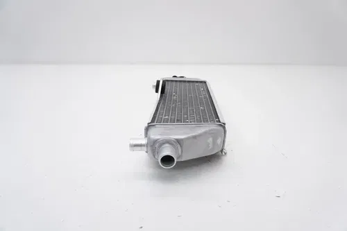 2019 YZ250 Right Radiator OEM Cooling System 5NX-12461-00-00 Yamaha 02-23