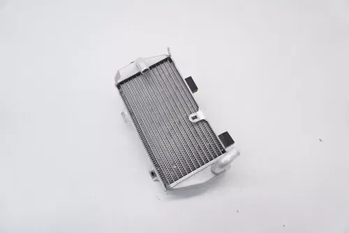 Honda CRF250R Radiator OEM Left Side 19150-KRN-315 CRF250 14-15 CRF #4 GH