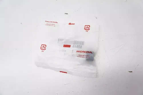 CRF250R CRF450R Side Cover Rubber Stopper OEM 83515-MEN-A70 Honda CRF G9