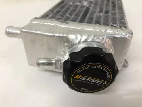 2004 RMZ250 Left Side Radiator Mishimoto Fill Side Cooling RMZ250 2004-2006 RMZ