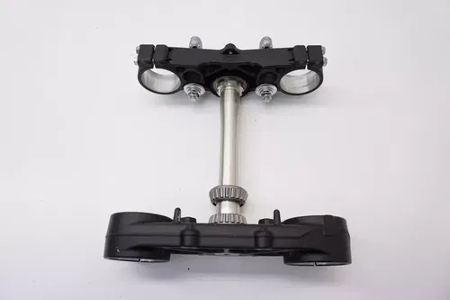 2024 YZ450F Triple Clamps OEM Tripe Tree Clamp Bar Mounts Yamaha YZ450 YZ 450F