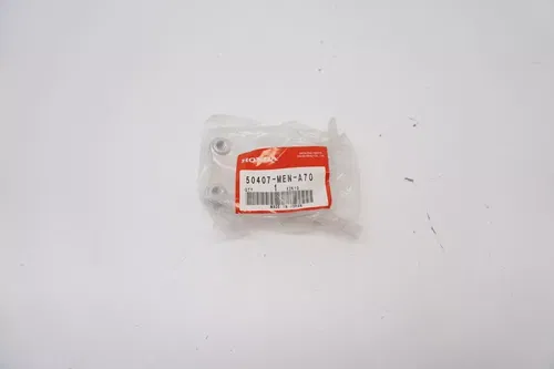 CRF450R R. Head Hanger Plate OEM Engine Mount 50407-MEN-A70 Honda CRF 13-16 G8