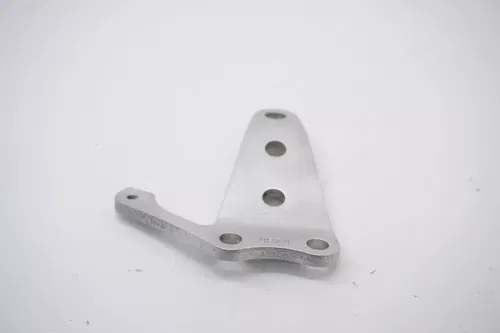 1999 CR250 Right Side Engine Mount OEM Head Hanger Bracket 50407-KZ3-J00 Honda
