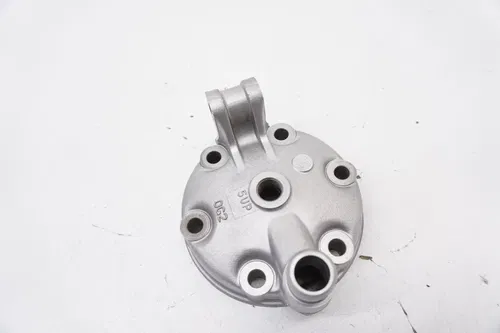 2006 YZ250 Cylinder Head OEM Engine Top End Dome Cap Yamaha YZ 250 2003-2010