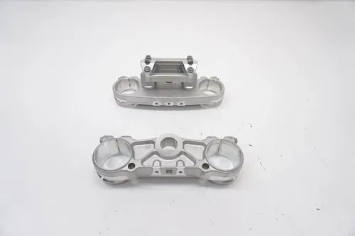 2025 KTM 500 EXC-F Triple Clamps OEM Triple Tree Clamp Bar Mount 2023-2025 M45