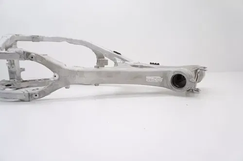 2006 YZ250F Frame OEM Main Frame Chassis 5XC-21101-90-00 Yamaha YZ250 YZ 2006 #2