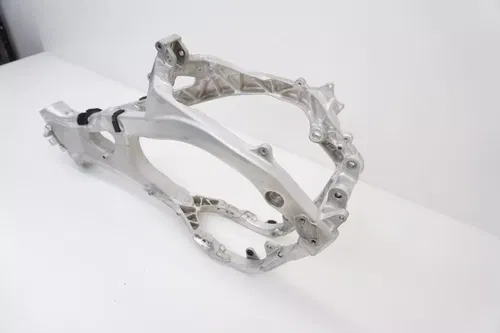 2006 YZ250F Frame OEM Main Frame Chassis 5XC-21101-90-00 Yamaha YZ250 YZ 2006 #2
