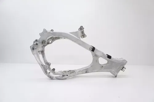 2006 YZ250F Frame OEM Main Frame Chassis 5XC-21101-90-00 Yamaha YZ250 YZ 2006 #2