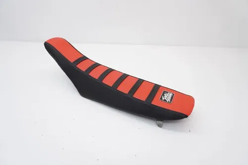 2003 CRF450R Complete Seat Assembly Thrill Seekers Gripper Cover CRF 450R #2