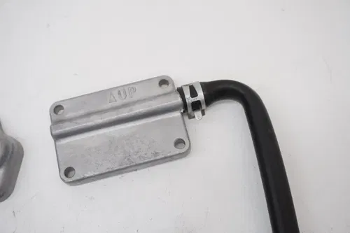 1998 YZ125 Exhaust Power Valve OEM Covers Bolts Screws Yamaha YZ 125 1996-1998