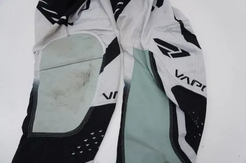 FXR Vapor LE MX Pants White/Black Men's Size 32 MX Motocross K7