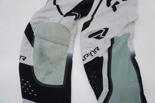 FXR Vapor LE MX Pants White/Black Men's Size 32 MX Motocross K7