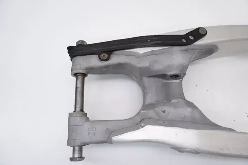 2005 YZ250F Swingarm OEM Rear Swing Arm Suspension Link 99999-03641-00 Yamaha YZ