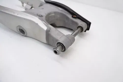 2005 YZ250F Swingarm OEM Rear Swing Arm Suspension Link 99999-03641-00 Yamaha YZ