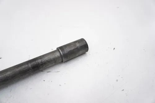 1997 YZ250 Front Wheel Axle OEM Bolt Shaft Nut 4SS-25181-00-00 Yamaha YZ 96-98