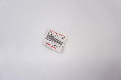 KX250 KX450 Clutch Cover Oil Fill Plug OEM 92066-0757 Kawasaki KX250F KX450F M34