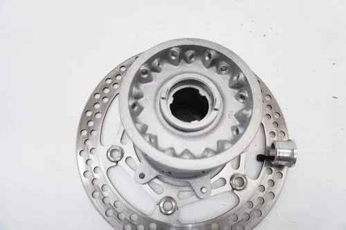 1997 YZ250 Front Wheel Hub OEM 4SS-25111-01-00 Yamaha YZ 125 250 1996-2001