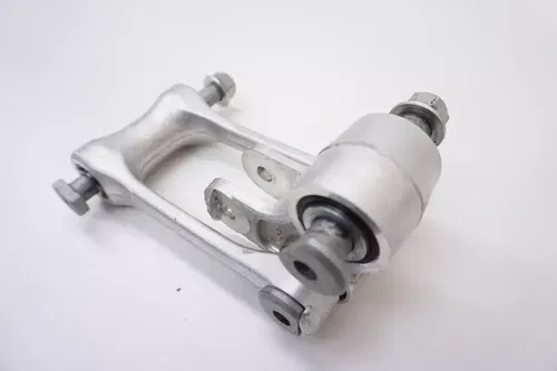 2024 YZ450F Linkage OEM Swing Arm Link Knuckle Pull Rod Yamaha YZ450 YZ 450F 450