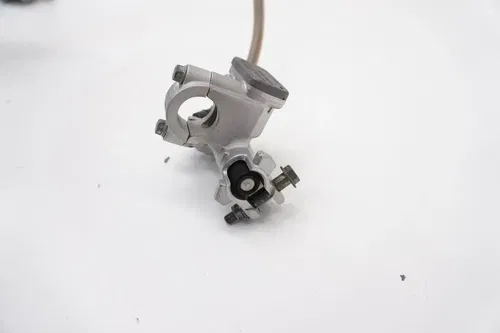 2002 XR650R Front Brake Assembly OEM Master Cylinder Caliper Hose Honda XR650R