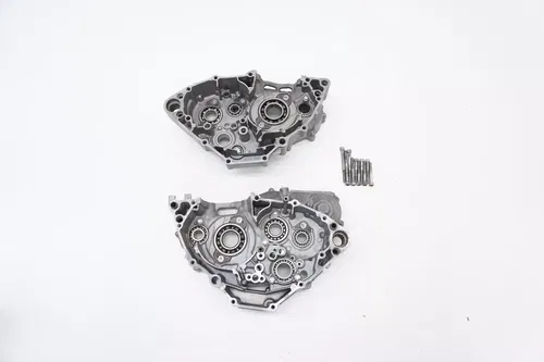 2007 YZ250F Crankcase Set OEM Left Right Crank Case Engine Bottom End Yamaha #2