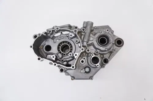 2007 YZ250F Crankcase Set OEM Left Right Crank Case Engine Bottom End Yamaha #2